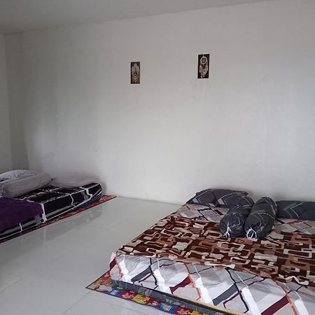 Villa Putih Cisarua Kültér fotó