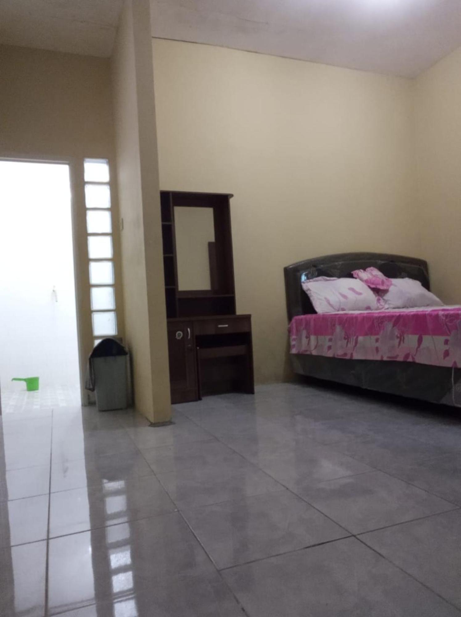 Villa Putih Cisarua Kültér fotó